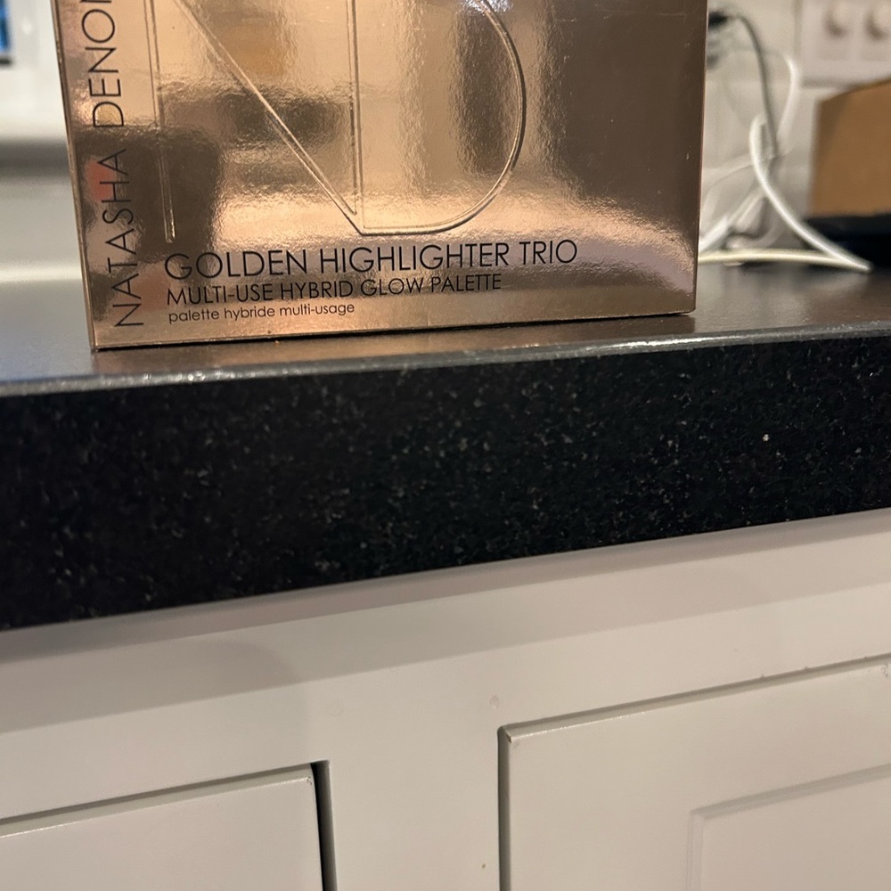 Natasha Denona Gold Highlighter for a Radiant Glow
